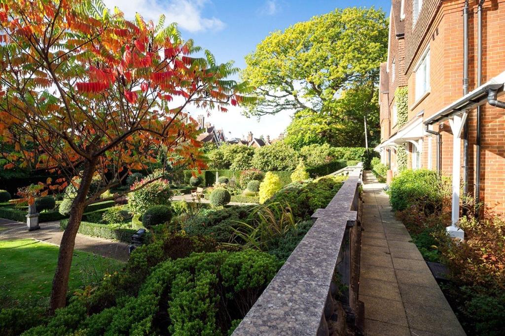 1 bedroom flat for sale in Down Road, Tunbridge Wells, TN4