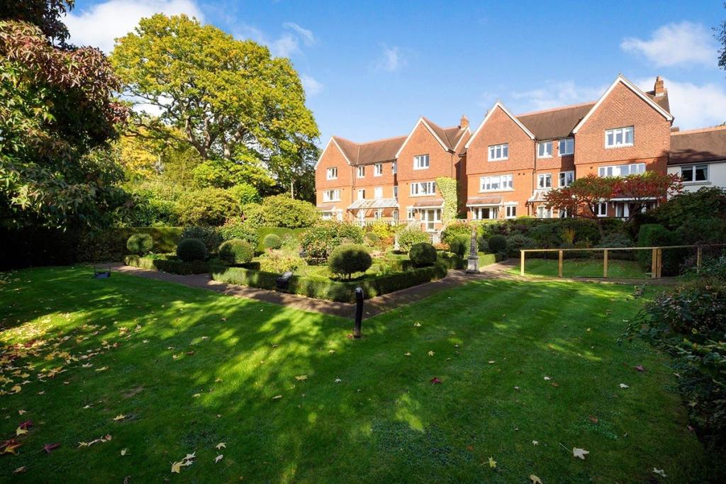 1 bedroom flat for sale in Down Road, Tunbridge Wells, TN4