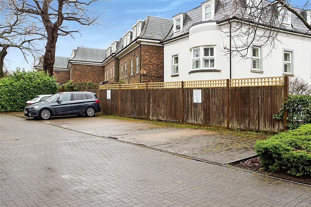 2 bedroom flat for sale in Exchange Mews, Culverden Park Road