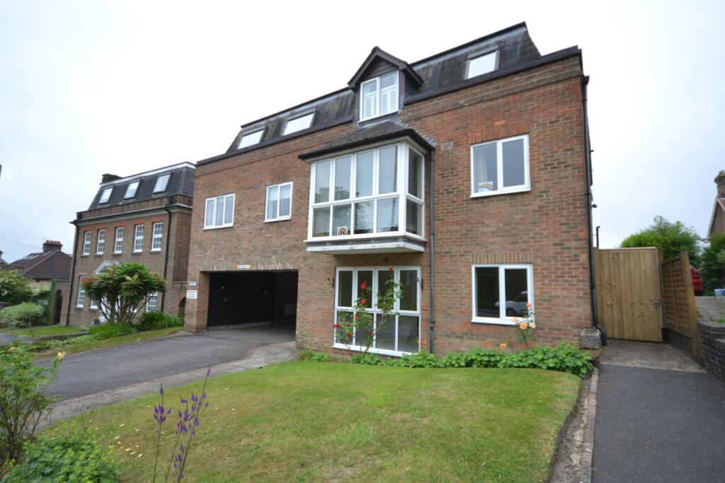 1 bedroom flat for sale in Eridge Road, Crowborough, East Sussex, ., TN6