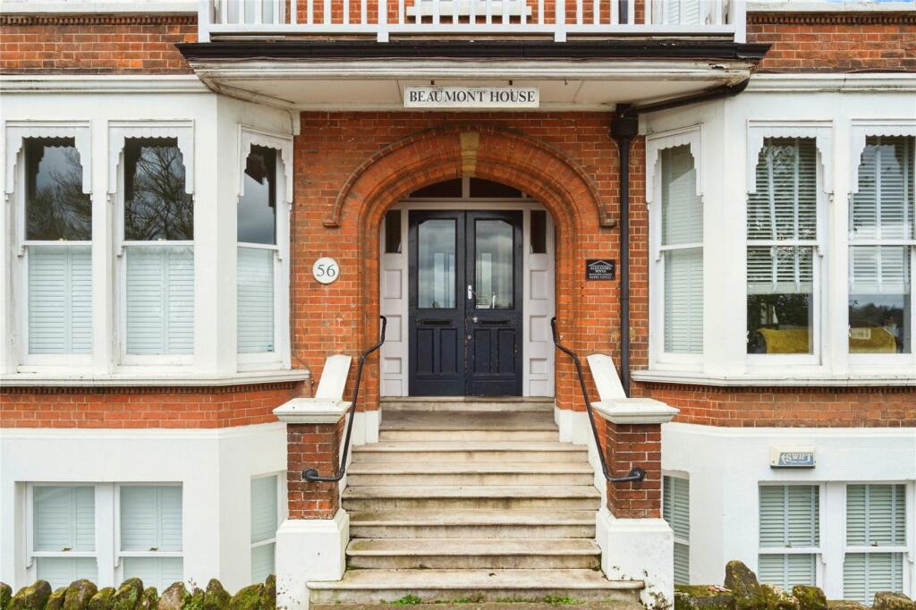 1 bedroom flat for sale in Mount Ephraim, TUNBRIDGE WELLS, Kent, TN4
