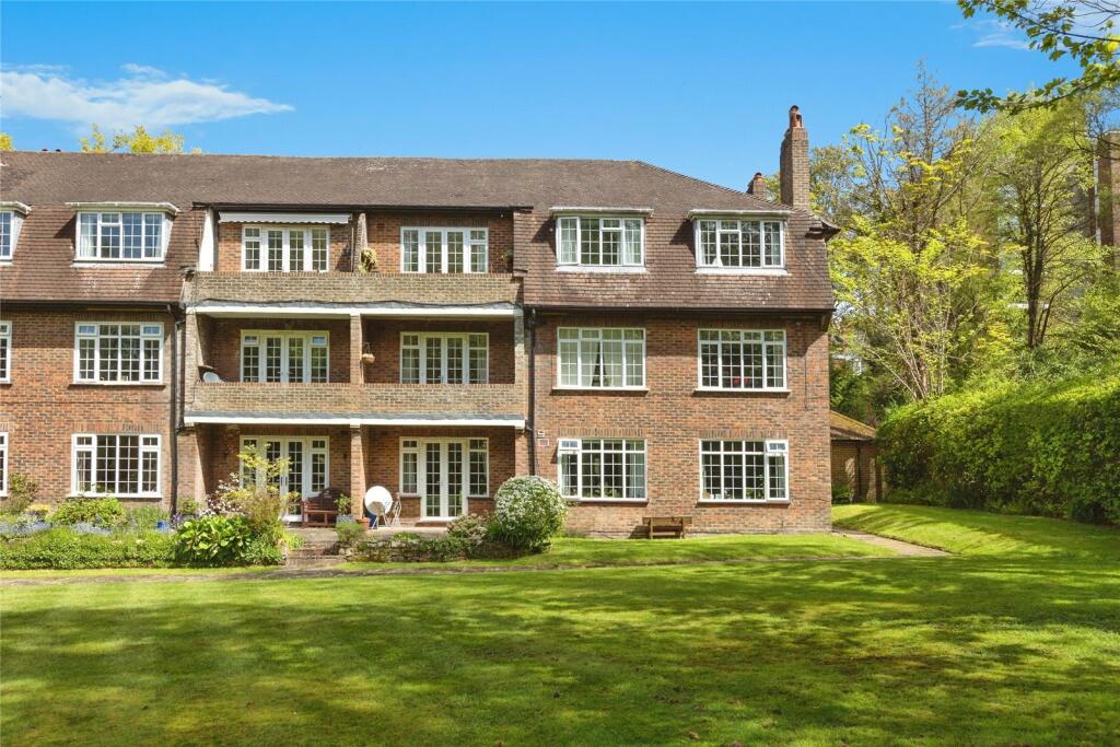 Main image of property: Molyneux Park Road, TUNBRIDGE WELLS, Kent, TN4