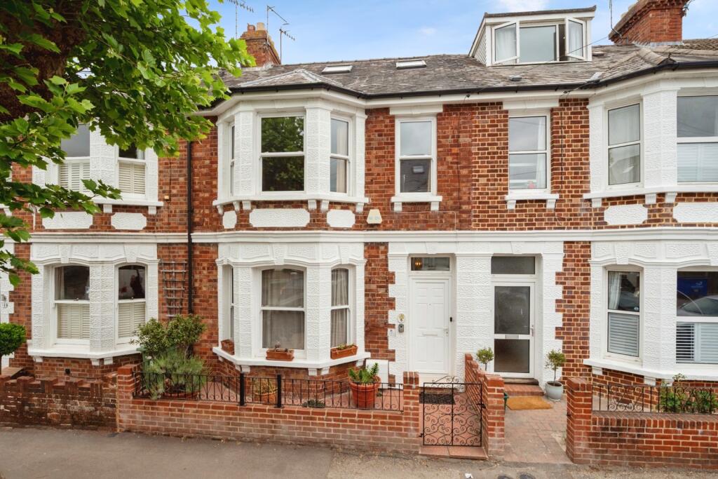 Main image of property: Beltring Road, Tunbridge Wells, Kent, TN4