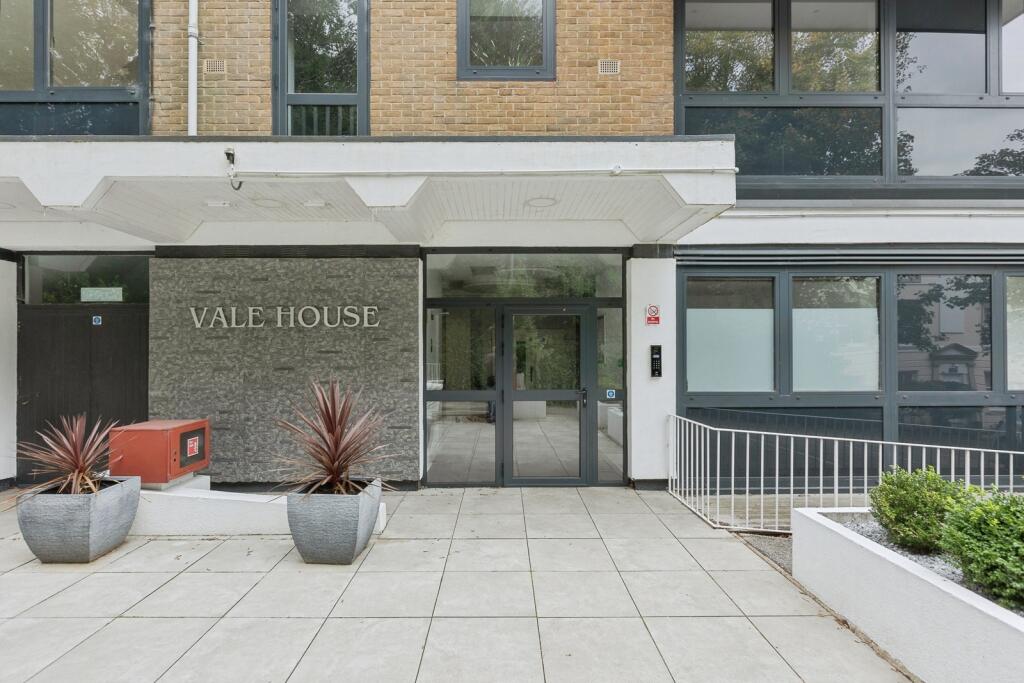 Main image of property: Clarence Road, Tunbridge Wells, Kent, TN1