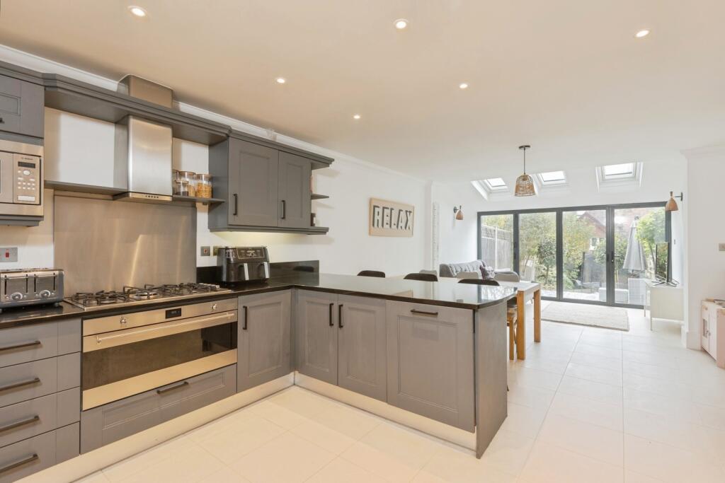 Main image of property: Woodbury Park Road, Tunbridge Wells, Kent, TN4