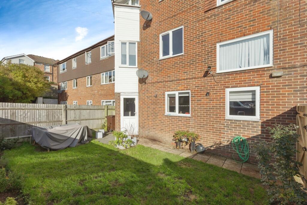 Main image of property: Brook Road, Tunbridge Wells, Kent, TN2