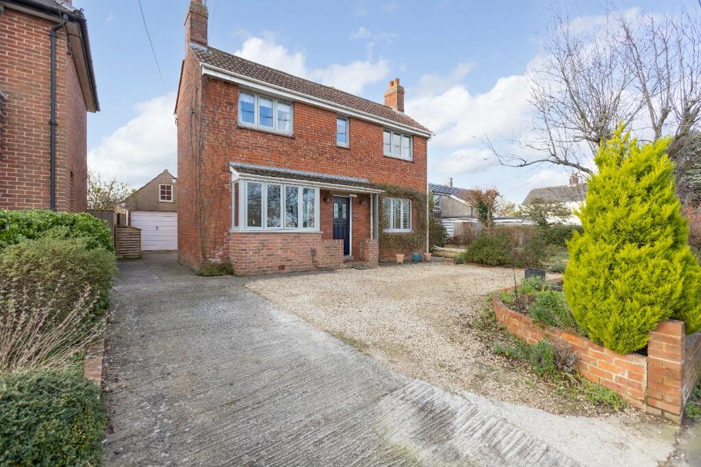 4 bedroom detached house for sale in Hill Street, Hilperton, BA14