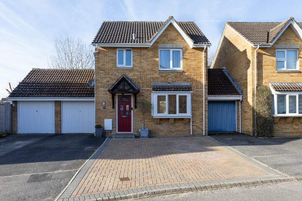 3 bedroom link detached house for sale in Ramsbury Walk, Trowbridge