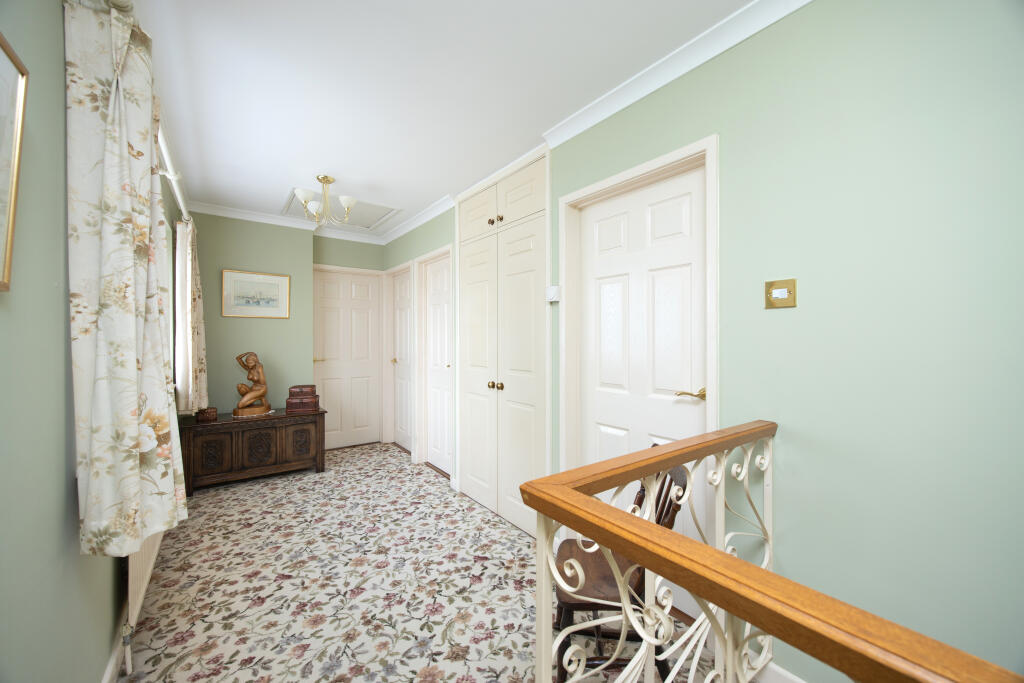 Additional property image - The Hunt Close, Semington