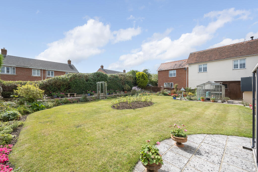 Additional property image - The Hunt Close, Semington
