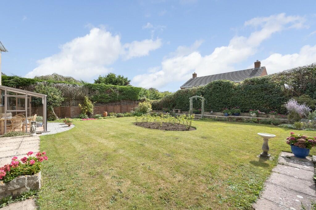 Additional property image - The Hunt Close, Semington
