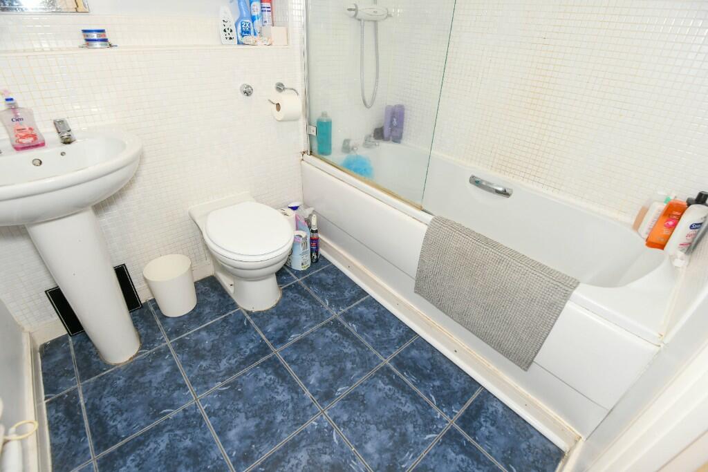 Additional property image - Blease Close, Staverton