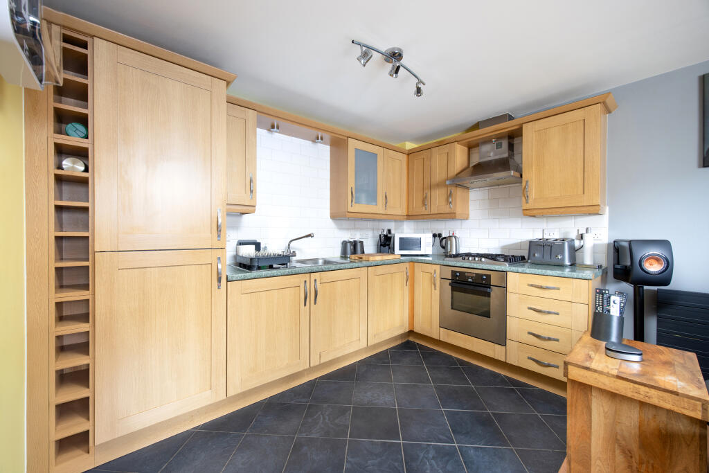Additional property image - Conigre Square, Trowbridge