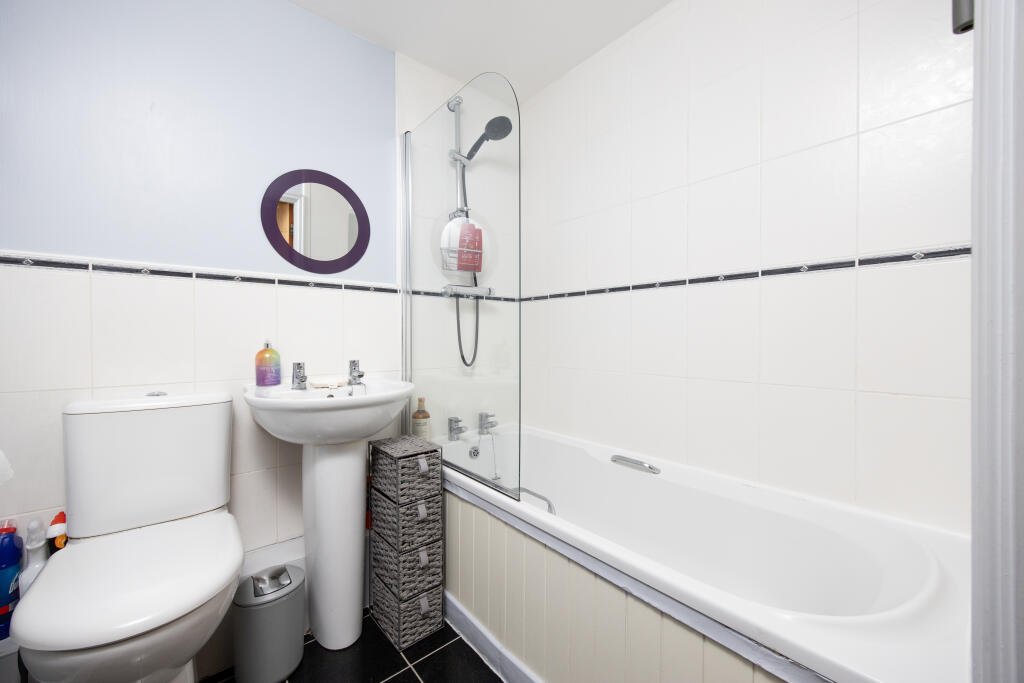 Additional property image - Conigre Square, Trowbridge