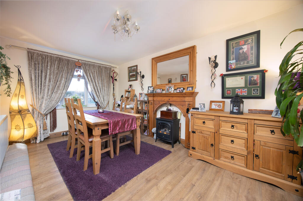 Additional property image - Pyatts Corner, Keevil