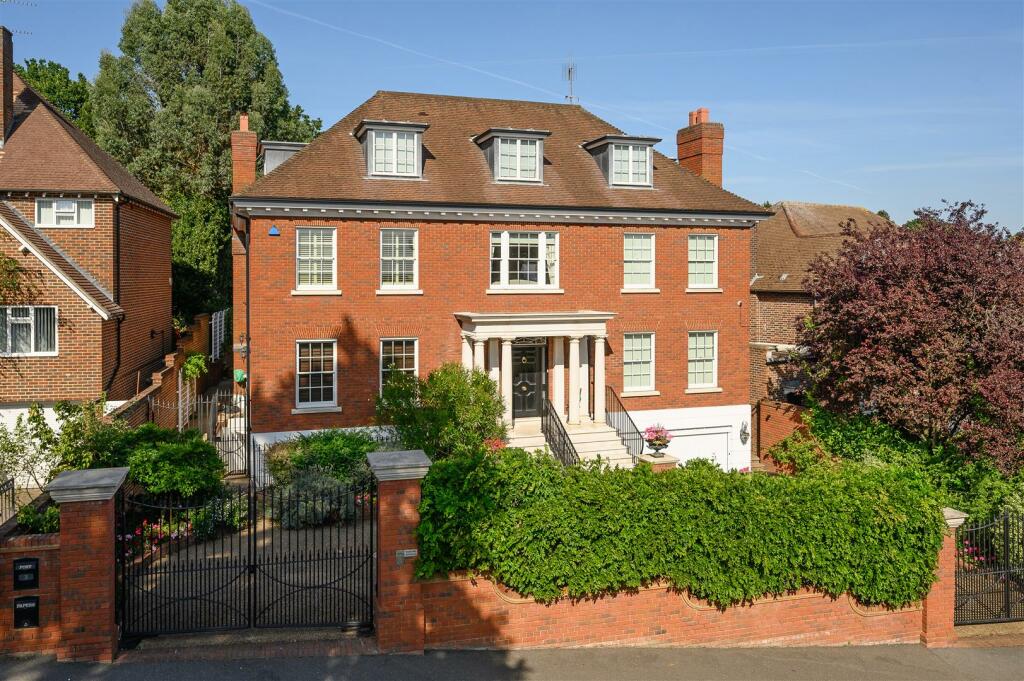 7 bedroom detached house for rent in Church Hill, Wimbledon Village, SW19