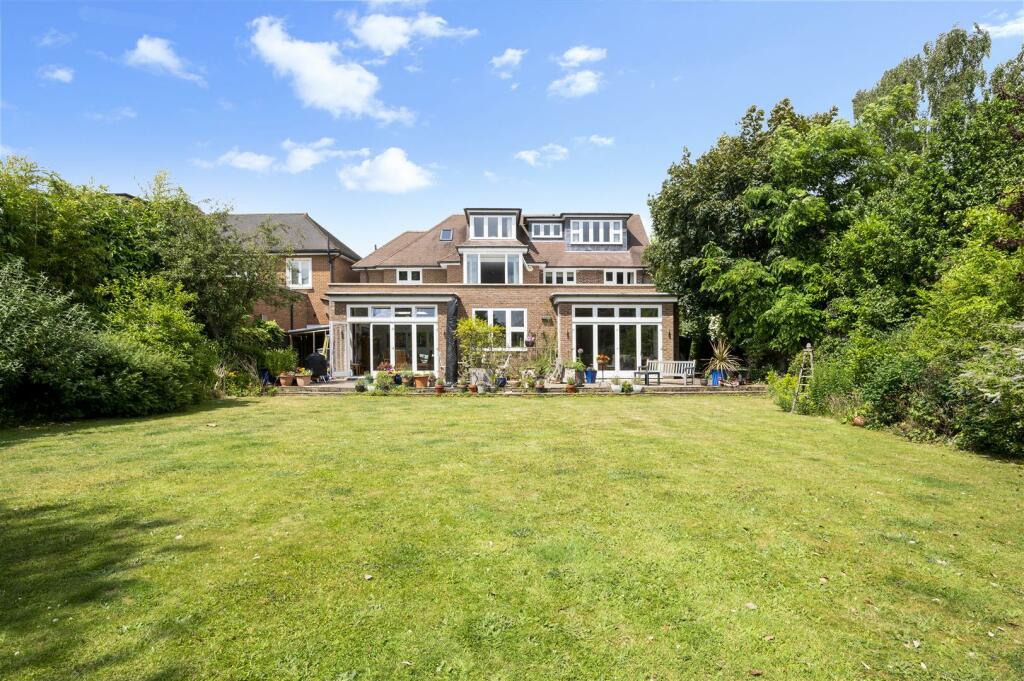 6 bedroom detached house for sale in Coombe Lane West, Kingston Upon ...