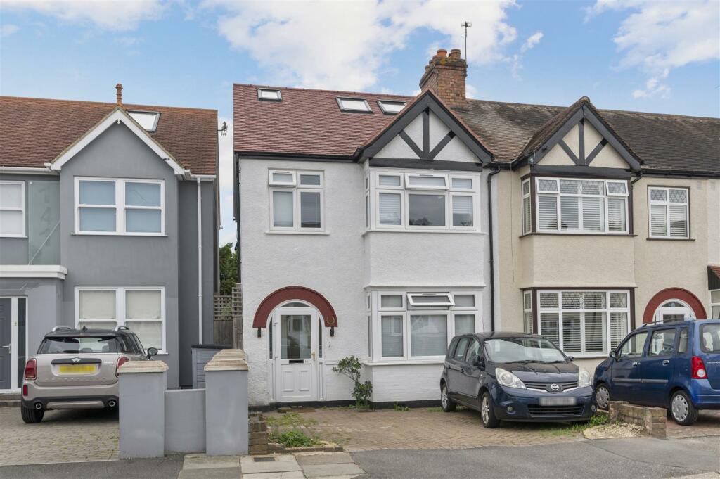 Main image of property: Seaforth Avenue, Motspur Park, KT3