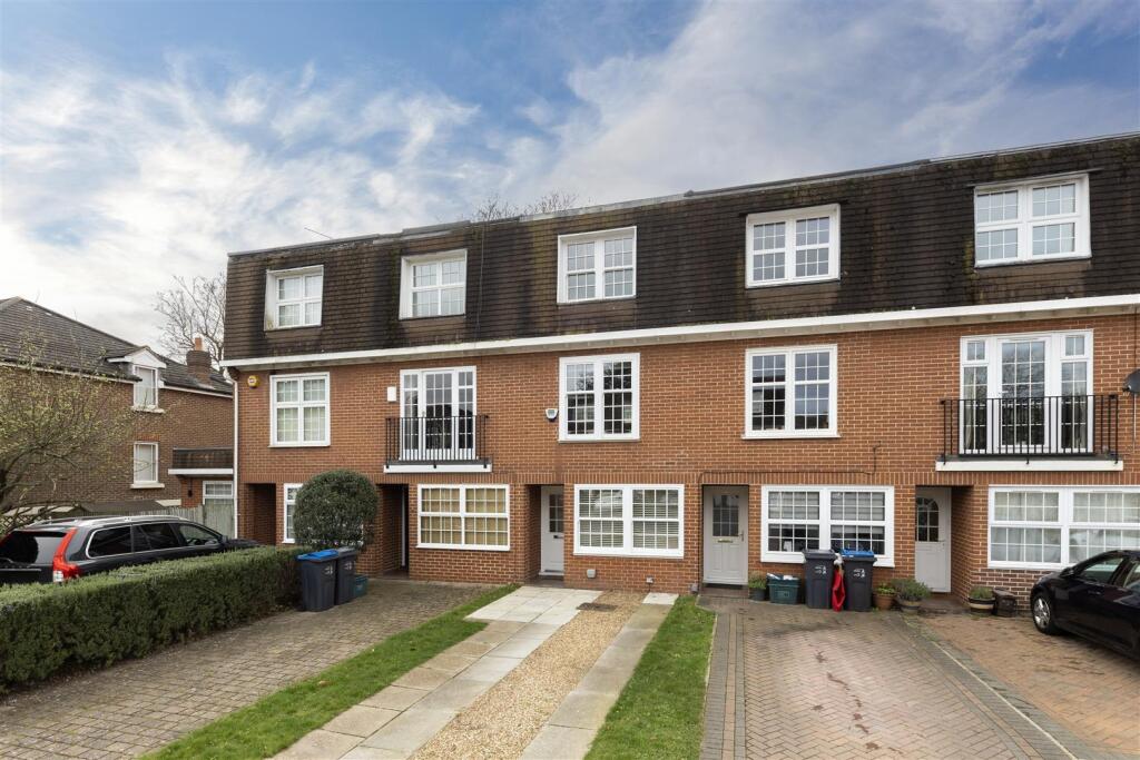 Main image of property: Thaxted Place, Wimbledon, SW20