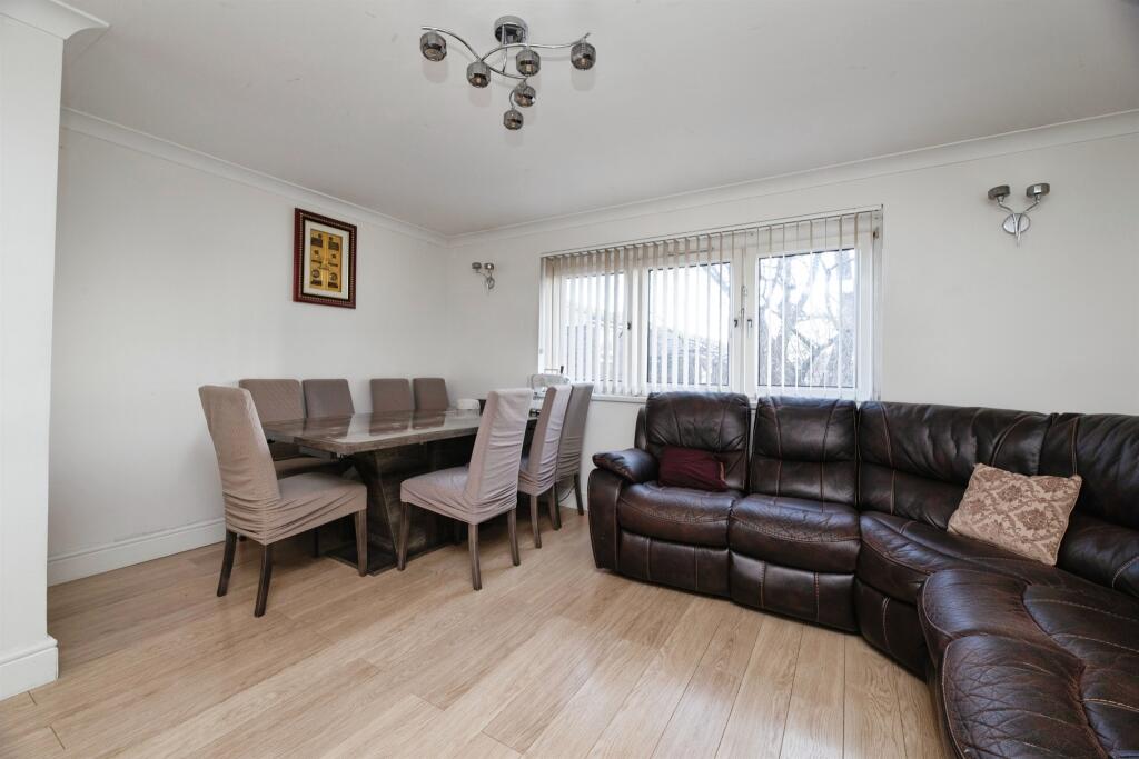 Main image of property: High Street, London