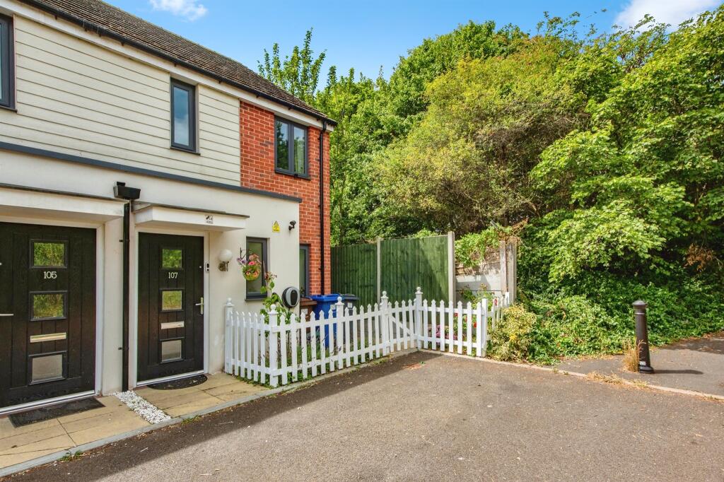 Main image of property: Belhouse Avenue, Aveley, South Ockendon
