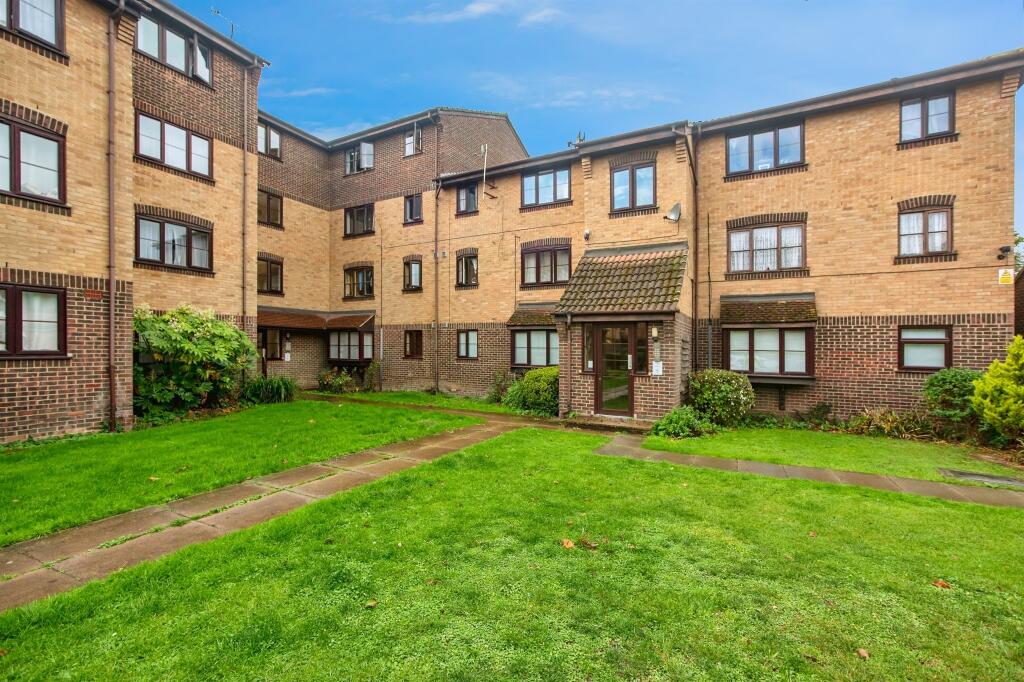 Main image of property: Conway Gardens, Grays