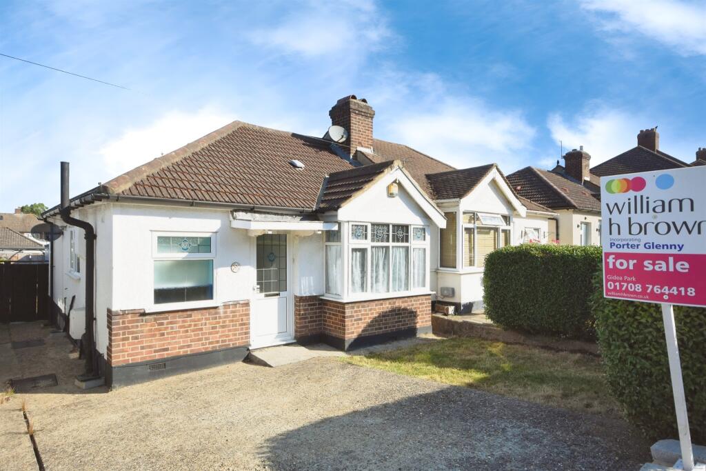 Main image of property: Fontayne Avenue, Romford