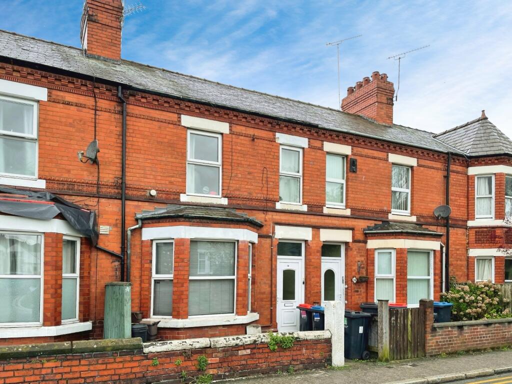 2 bedroom terraced house for sale in Ermine Road, Chester, Cheshire, CH2