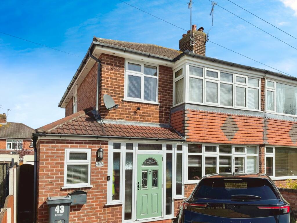 3 bedroom semi-detached house for sale in Alwyn Gardens, Upton, Chester, Cheshire, CH2