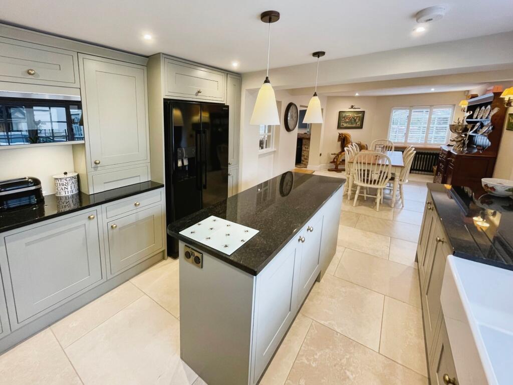 Additional property image - Little Heath Road, Christleton, Chester, Cheshire, CH3
