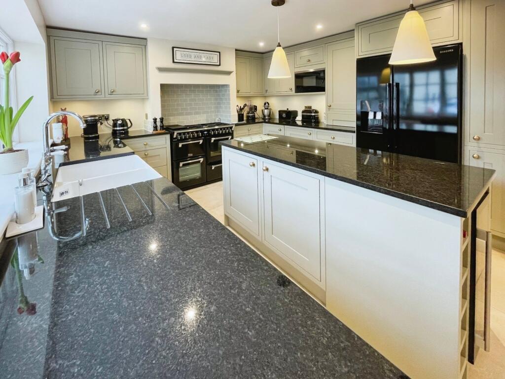 Additional property image - Little Heath Road, Christleton, Chester, Cheshire, CH3