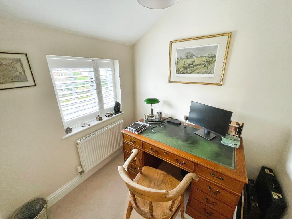Additional property image - Little Heath Road, Christleton, Chester, Cheshire, CH3