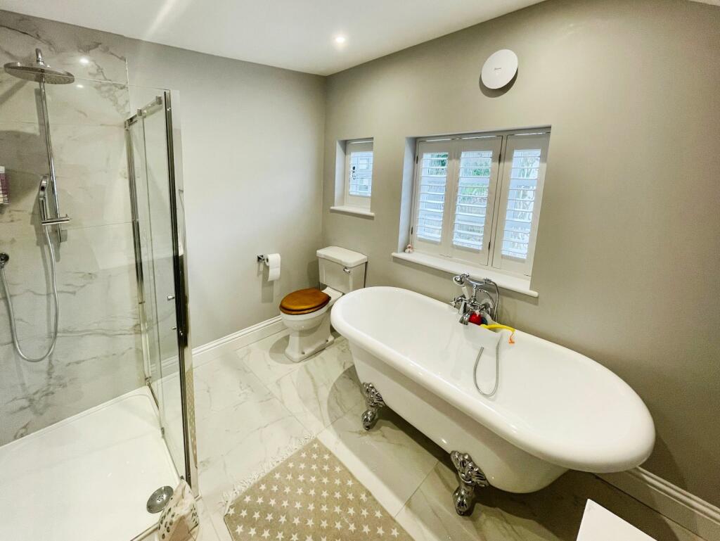 Additional property image - Little Heath Road, Christleton, Chester, Cheshire, CH3