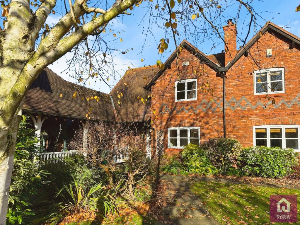 Main image of property: Burganey Court, Wrexham Road, Pulford, Chester, CH4