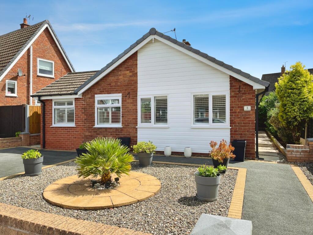 Main image of property: Cotswold Close, Upton, Chester, Cheshire, CH2