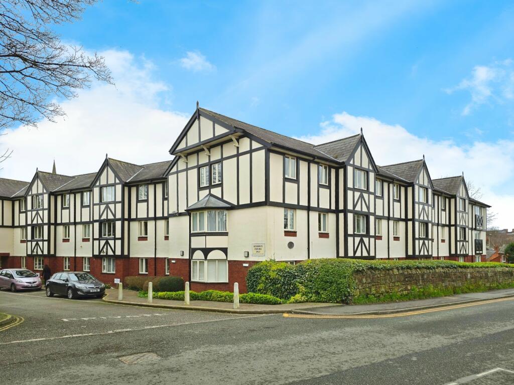 2 bedroom retirement property for sale in Queens Park View, Chester, Cheshire, CH4