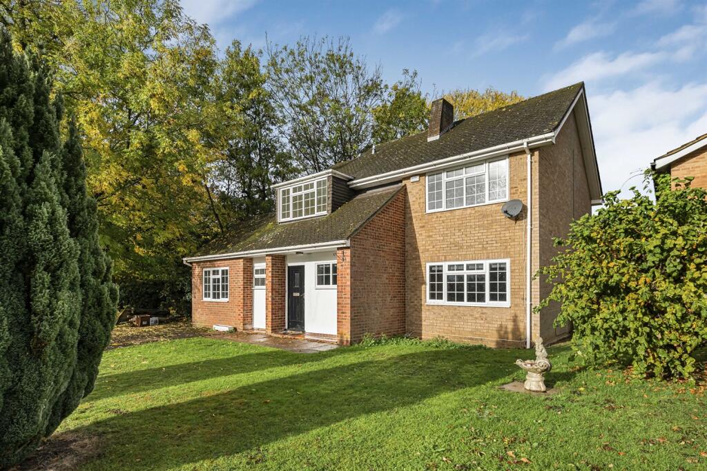 Main image of property: Yarnton Close, Caversham