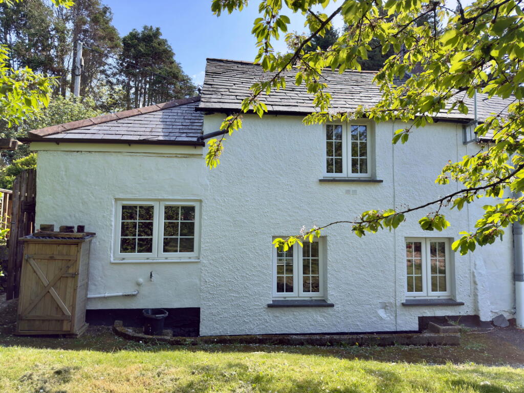 Main image of property: Trelill PL30