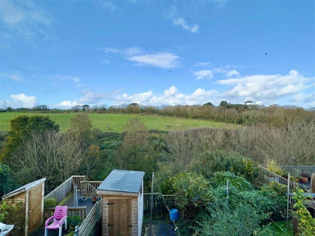 2 bedroom terraced house for sale in Padstow, PL28