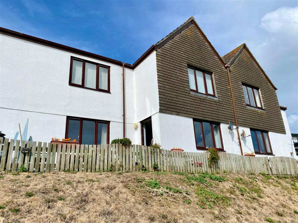 2 bedroom apartment for sale in Padstow, PL28