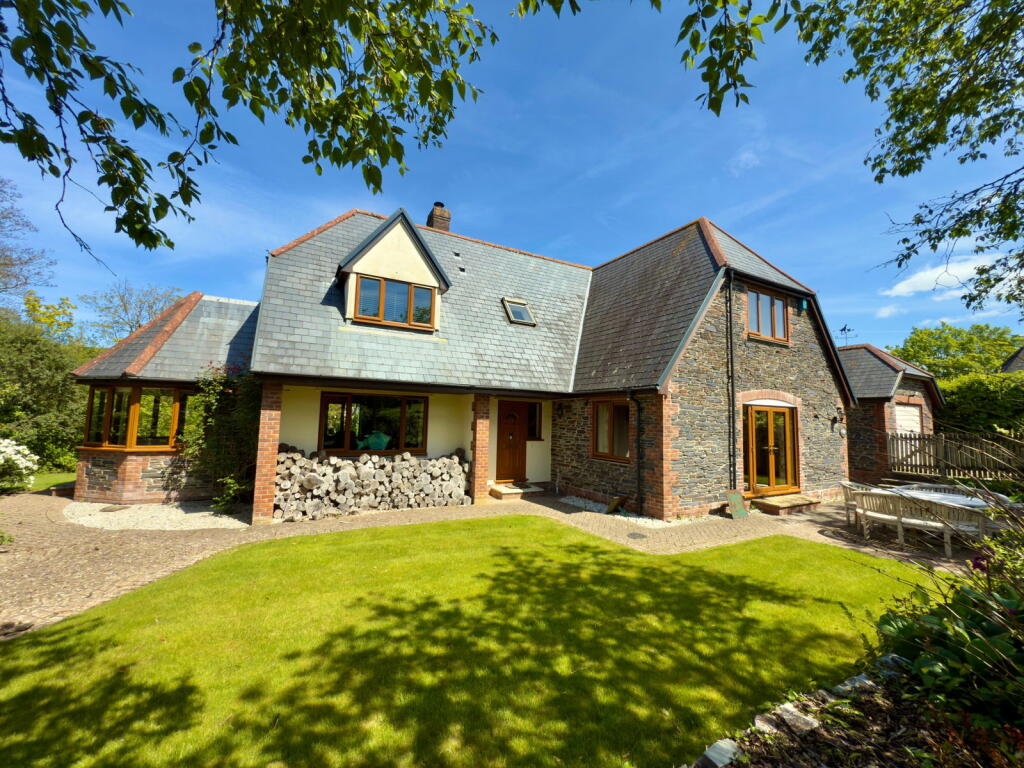 Main image of property: Polzeath
