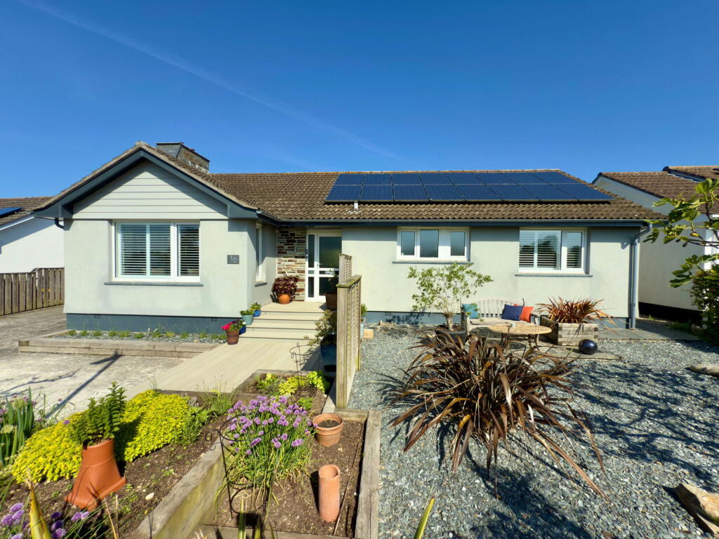 Main image of property: Luffings, Rock