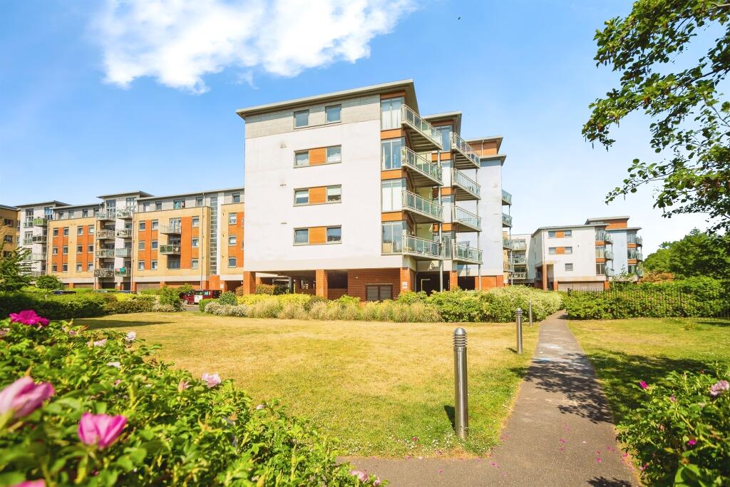 Main image of property: Wallis Place, Hart Street, Maidstone