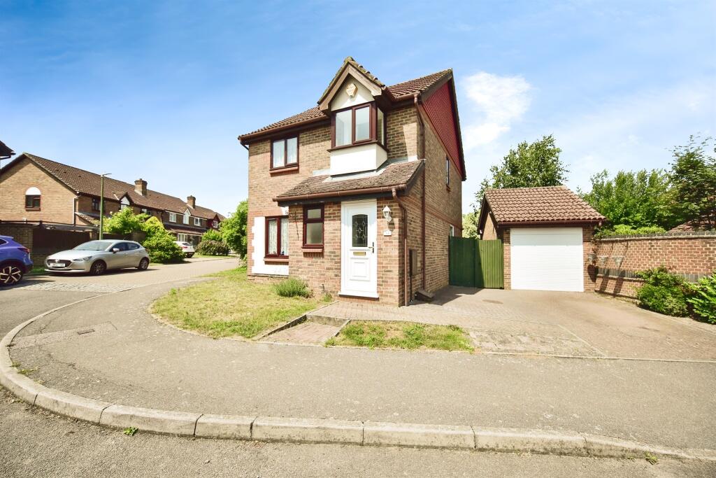 Main image of property: The Weavers, Maidstone