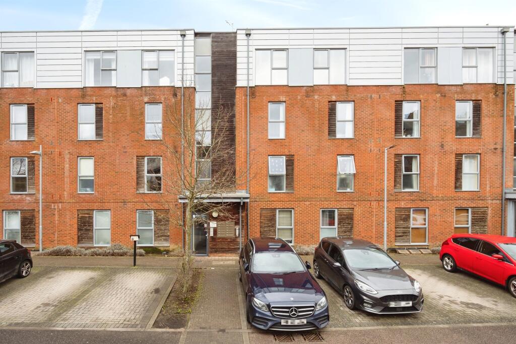 Main image of property: Medway Drive, TUNBRIDGE WELLS