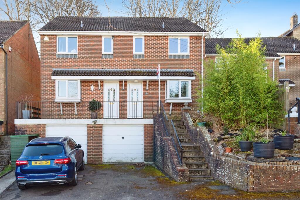 Main image of property: Broadmead, Tunbridge Wells