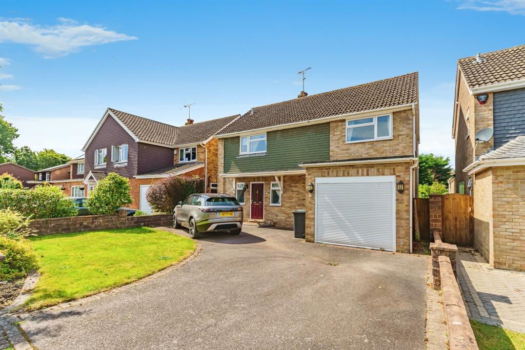 Main image of property: Kitsmead, Copthorne, Crawley