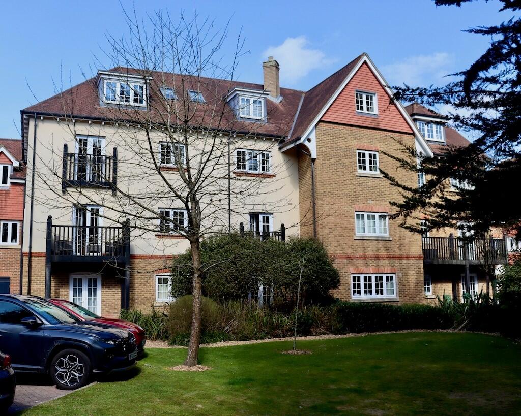 Main image of property: Copthorne Common Road, Copthorne, Crawley