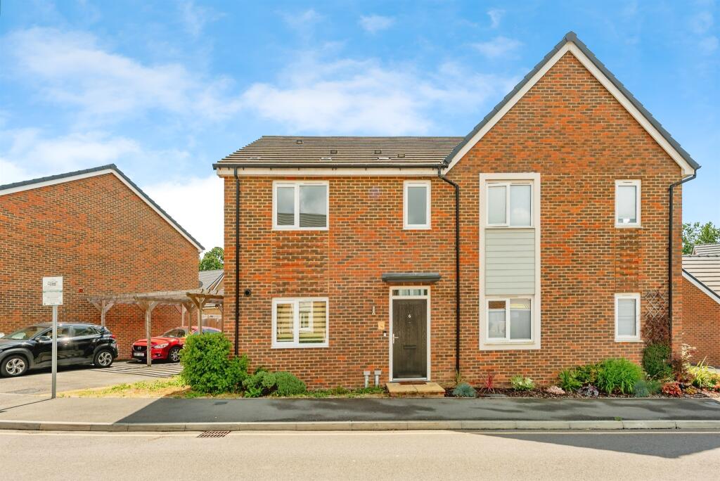 Main image of property: Payne Way, Copthorne, Crawley