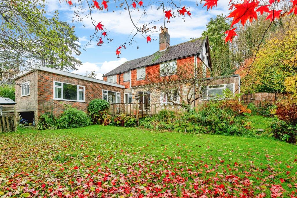 4 bedroom detached house for sale in Gilham Lane, Forest Row, RH18